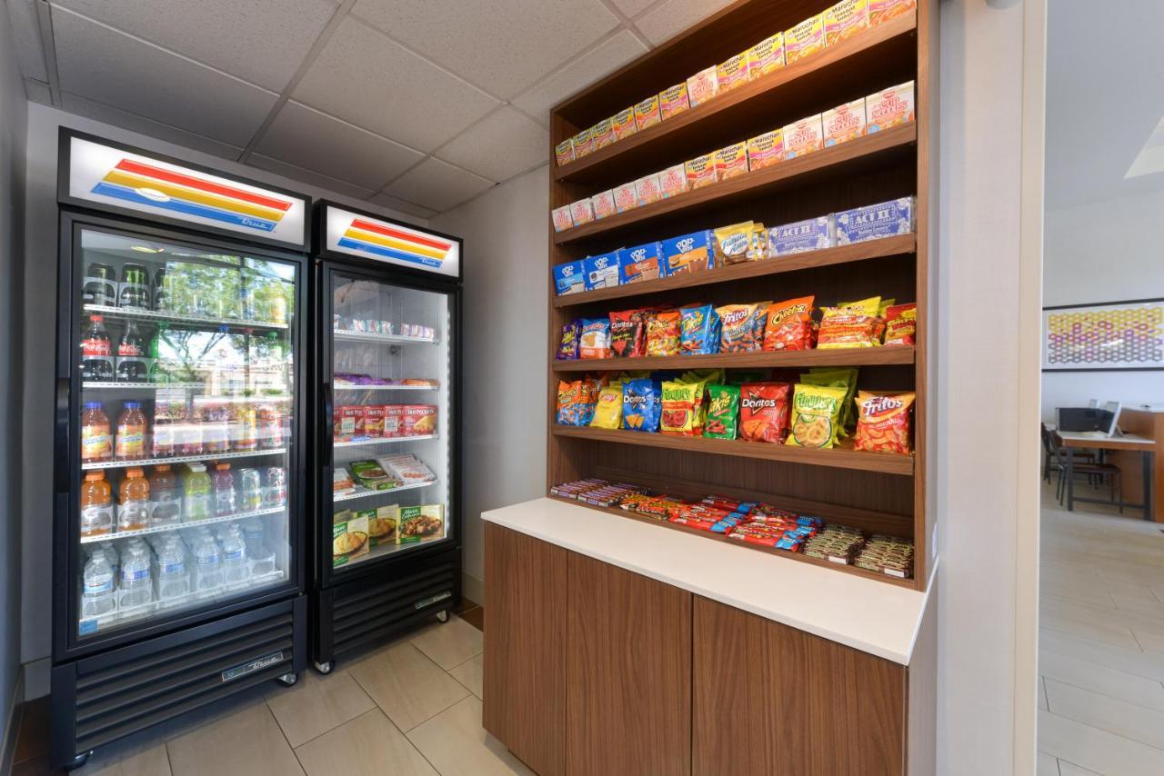 Holiday Inn Express Madera By Ihg Luaran gambar