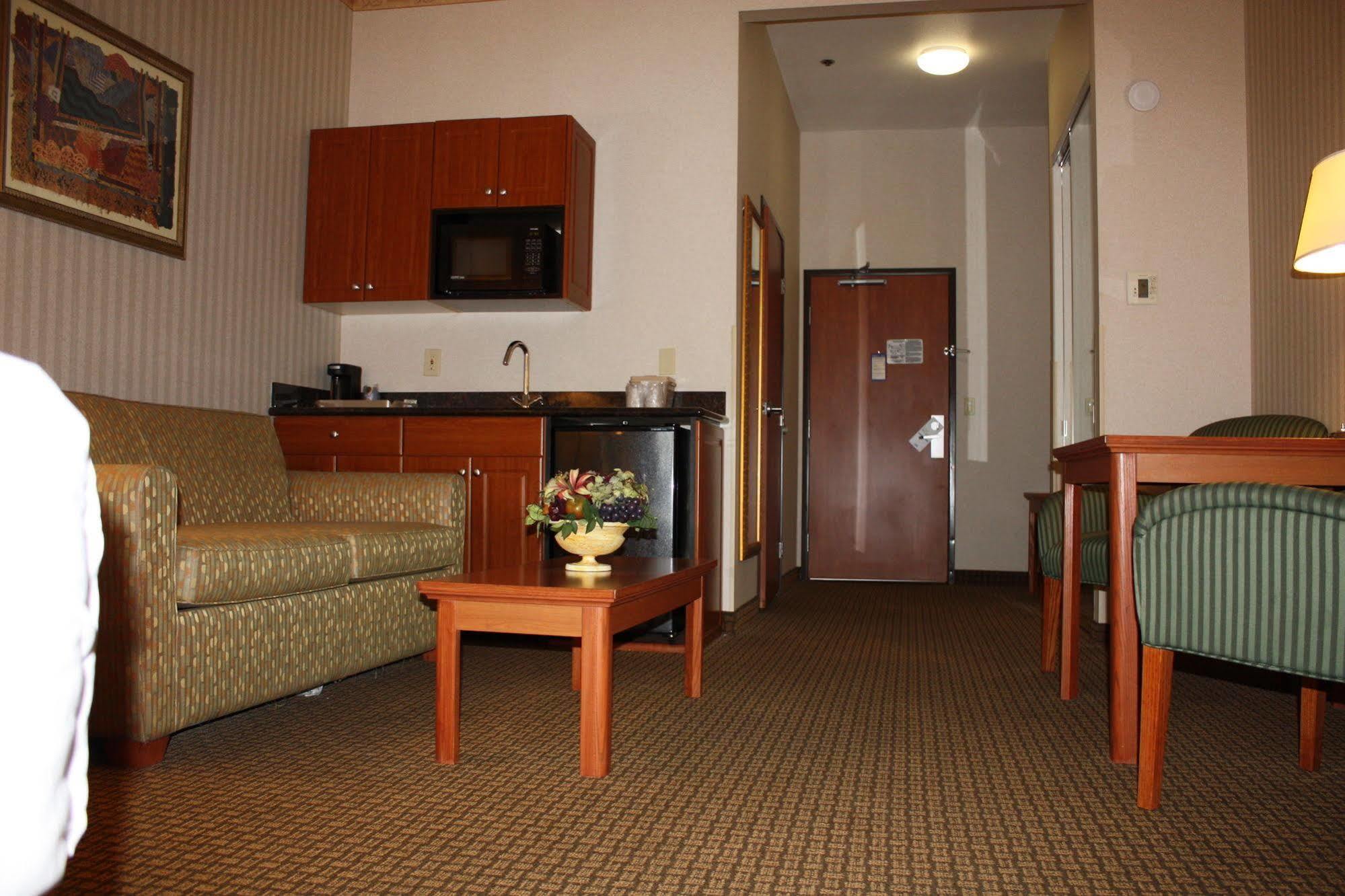 Holiday Inn Express Madera By Ihg Luaran gambar